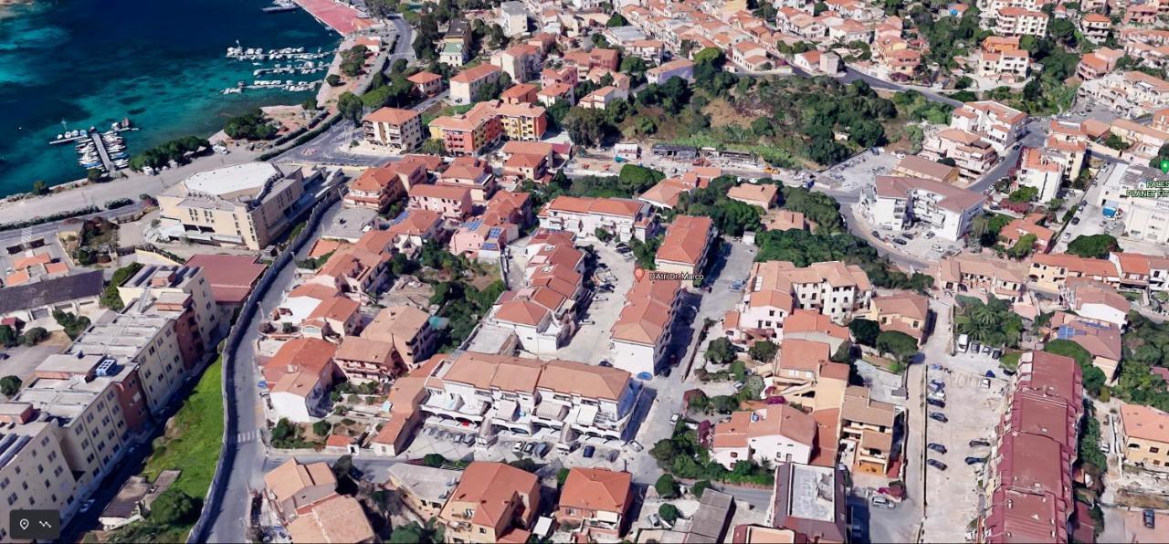 Appartamento Luminosissimo Con Posto Auto. La Maddalena  Eksteriør billede